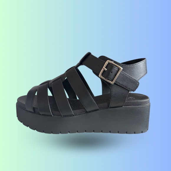 Platform Sandals - Gladiator Style - Picture 4 of 8